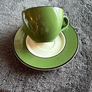 Vtg Crate& Barrel Made in Italy Green Cup and Saucer Set. Excellent condition.